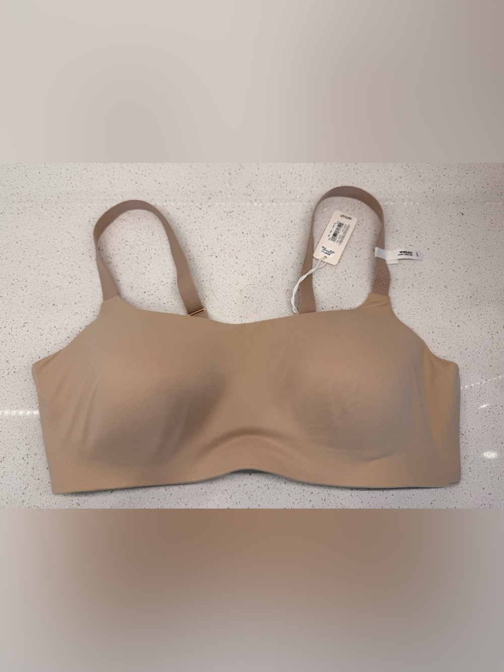 NWT Arie Smoothez Seamless Bra-ish Wireless Bralette Color Sands Large Women's
